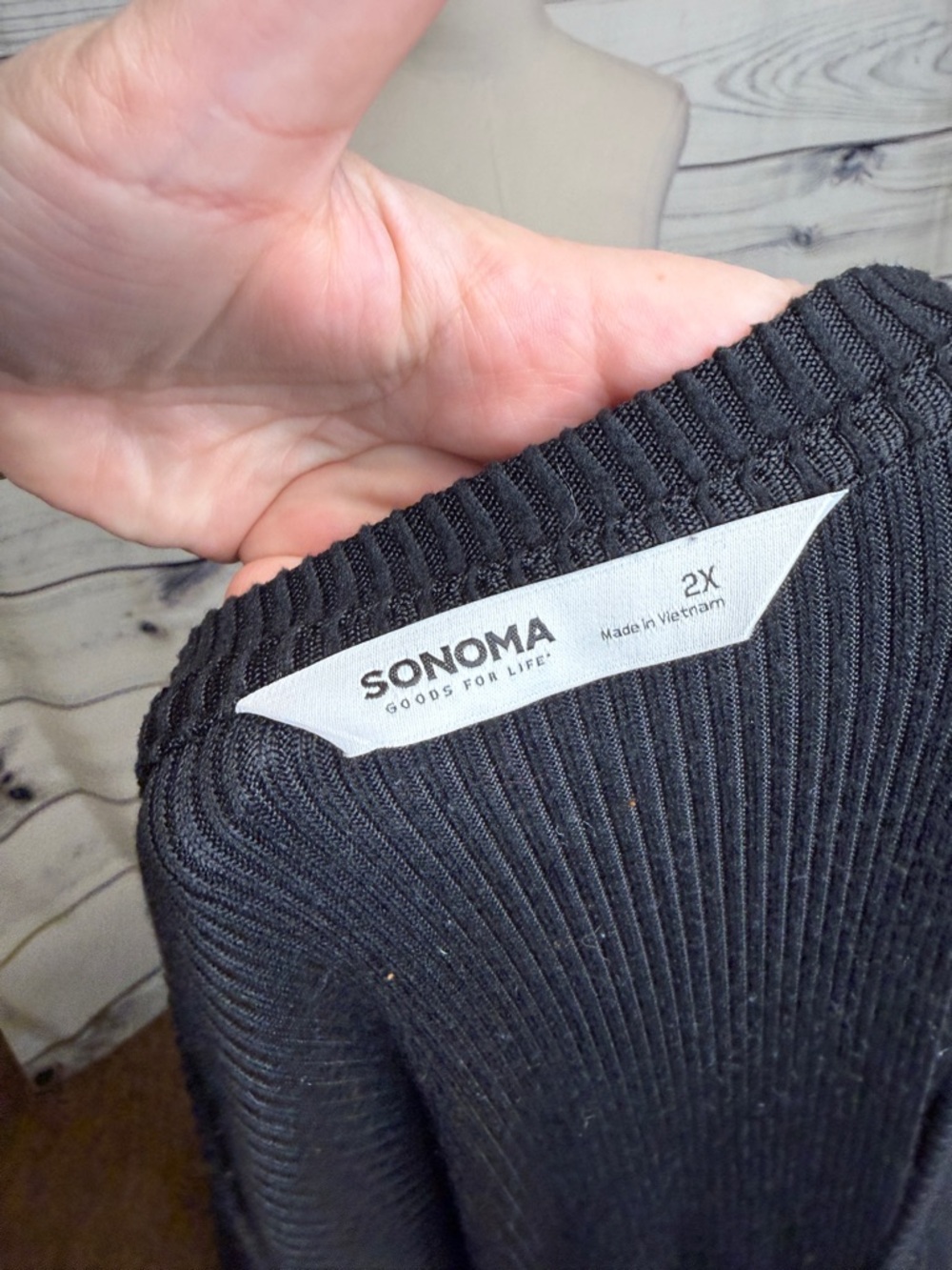 Sonoma Black Ribbed V-Neck Long Sleeve Top - Picture 2 of 3